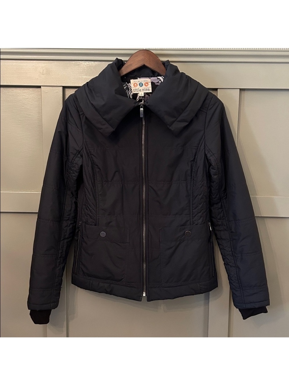 Title Nine Full Zip Jacket Coat Wide Collar Quilted Black Womens Size Small